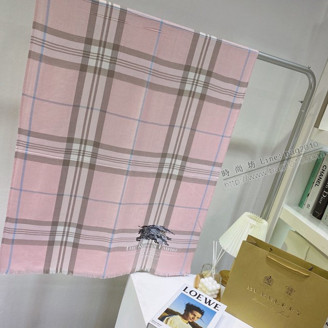 Burberry經典寬格混紡大規格披肩經典格子披肩圍巾 巴寶莉2021新款女士棉絨圍巾  mmj1319
